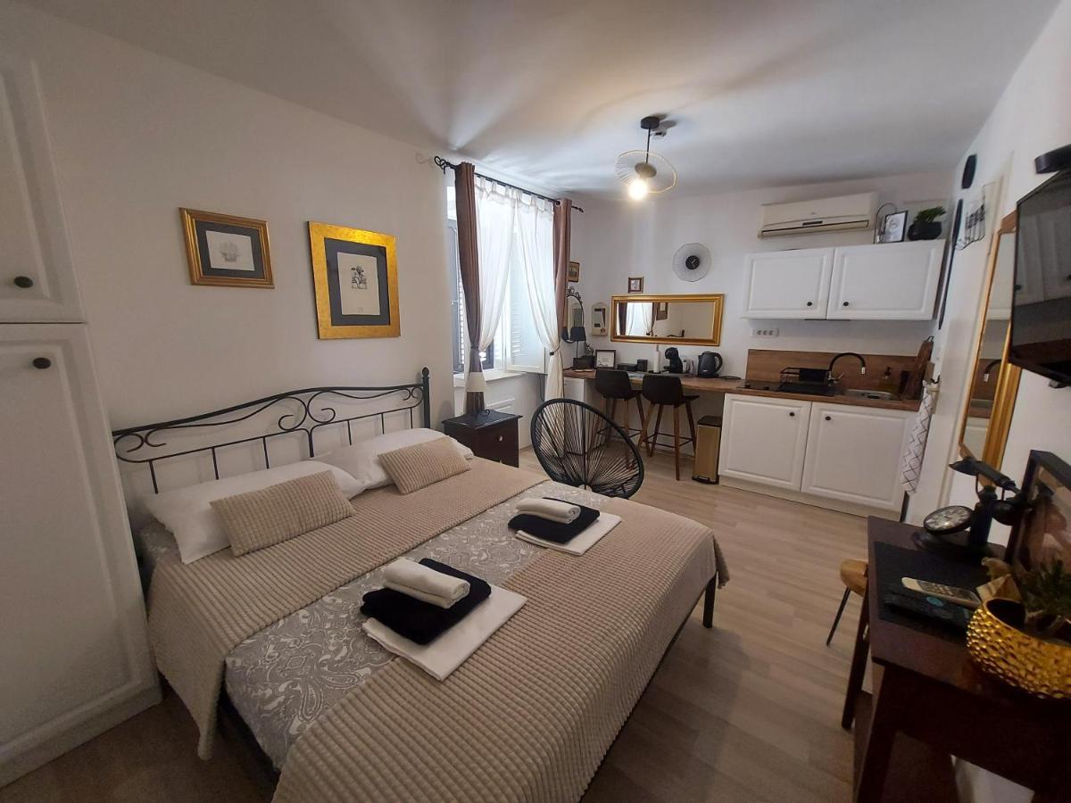 Apartment Agora Zadar Exterior photo